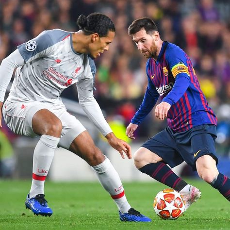 1 Vs 1, Football Or Soccer, Messi Vs, Barcelona Players, Team Goals, Virgil Van Dijk, Association Football, Messi 10, Van Dijk