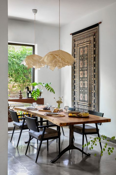 Rithika Merchant, Goan Homes Interiors, Goan Interior Design, Architectural Digest India, Indian Dining Room Decor, Dining Room Indian, Modern Indian Decor, Goan Homes, Indian Dining Room, Sea Palace