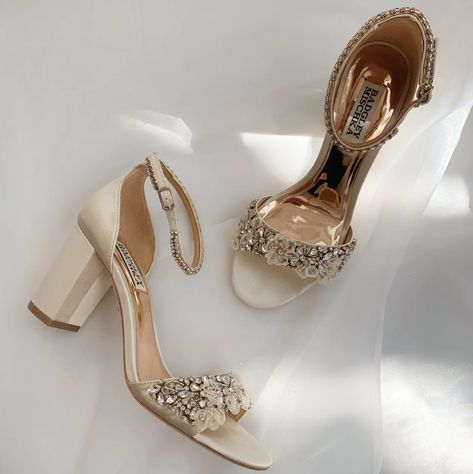 The Team at Lé Lee Studio are always on the hunt for the perfect wedding heel, love these ones from Badgley Mishka, embellished details and a block-heel, win! 💫 Available at @eternalbridal #bridalshoes #Australianbride #weddingheels #blockweddingheels Badgley Mischka Bridal Shoes, Badgley Mischka Bridal, Badgley Mischka Shoes Wedding, Glamorous Jewelry, Bridal Flats, Badgley Mischka Shoes, Bridal Heels, Evening Sandals, Killer Heels