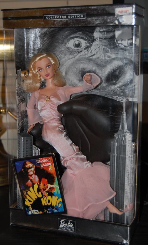 King Kong Barbie, 2002 | Becky Cochrane | Flickr Barbie Movie Dolls, Disney Princess Barbies, Old Barbie Dolls, Celebrity Barbie Dolls, 2000s Barbie, Barbie Collector Dolls, Barbie Vintage, Dream Doll, Beautiful Barbie Dolls