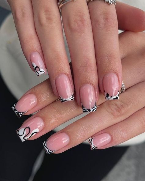 Zebra Nails, Wow Nails, Nagel Tips, Short Square Nails, French Tip Acrylic Nails, Classy Acrylic Nails, Short Square Acrylic Nails, White Nail, Short Acrylic Nails Designs