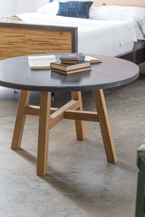 Round Wooden Table with Wooden Legs | Great for office, work space or conference room. Round Wood Kitchen Table, Living Room Sliding Doors, Office Work Space, Round Wooden Table, Small Table And Chairs, Tables Design, Kitchen Table Wood, Timber Table, Diy Dining Table