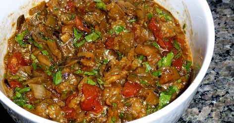 Eggplant Caviar, Russian Food, Food Program, Quinoa Salad Recipes, Eggplant Recipes, Russian Recipes, Quinoa Salad, Mediterranean Recipes, Meatballs