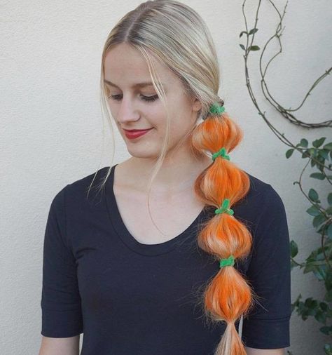 Cute & Spooky Halloween Hairstyles to Recreate in Honor of Your Favorite Holiday Crazy Hair For Kids, Halloween Hairstyle, Halloween Hairstyles, Wacky Hair, Halloween Tattoos, Holiday Hairstyles, Crazy Hair Days, Halloween Hair, Hair St