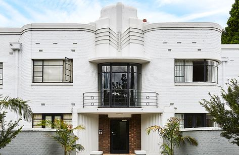 I have been incredibly lucky to call this gorgeous heritage listed 1940 Art Deco building my home for the last 10 years. Recently I've moved into new digs which meant that I needed to put this fine old dame on the market. In order to get my Art Deco pad ready for sale I took on an apartment makeover to get her looking her best. I'll be sharing this process with you over the coming weeks, but for now you get to see the finished results! Apartment Sydney, Arsitektur Art Deco, Emily Henderson Design, Art Deco Apartment, Modern Exterior Doors, Australian Style, Craftsman Exterior, Apartment Makeover, Art Deco Buildings