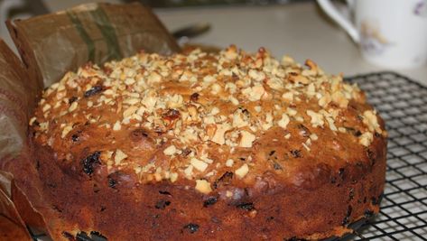 Boiled Fruit Cake With Crushed Pineapple, Pineapple Fruit Cake Recipe, Pineapple Fruit Cake, Light Fruit Cake, Boiled Fruit Cake, Cake Light, Drop Cake, Banana Brownies, Coffee Ingredients