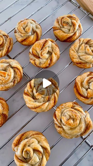 Sidrah🇦🇺 on Instagram: "On Saturday, I made these delicious Biscoff puff swirls for a picnic, and they were a huge hit! Everyone absolutely loved them. Give them a try and let me know what you think!

Method:

Take a sheet of puff pastry and spread a generous layer of Biscoff spread over it. Place another sheet of puff pastry on top to cover. 

Cut the layered pastry into equal strips, then roll each strip into swirls. Arrange them on a baking tray or in a muffin tray.

Brush the tops with egg wash and bake at 180°C for 12-15 minutes, or until they turn golden and puff up nicely.

For an extra touch, dust with icing sugar if desired.

Enjoy!

#puffpastry #puff #australia #melbournemoments #melbournelife #aussiefood" Puff Pastry Muffins, Pastry Ideas, Recipe Hacks, Aussie Food, Sweet Pies, Biscoff Spread, Muffin Tray, Sweet Pie, Baking Tray