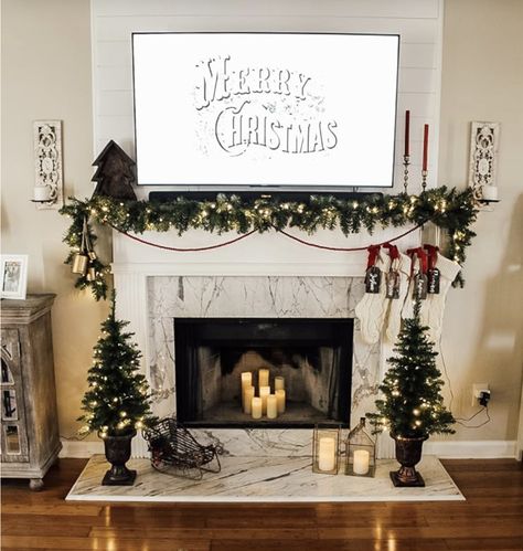 Fireplace Decorations With Tv, Mantle Christmas Decor Ideas With Tv, Christmas Fireplace Decorations With Tv, Mantle Christmas Decor Ideas, Christmas Fireplace Decorations, Mantle Christmas Decor, Mantle Christmas, Fireplace Decorations, Living Room Renovation