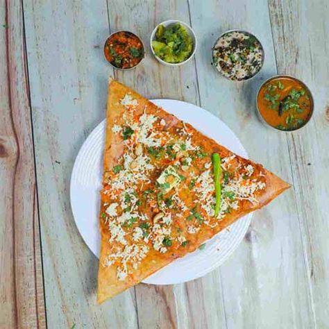 Dosa Photography, Paneer Tikka Pizza, Pizza Dosa, Paneer Dosa, Plain Dosa, Paneer Pizza, Butter Paneer, How To Make Paneer, Pav Bhaji Masala