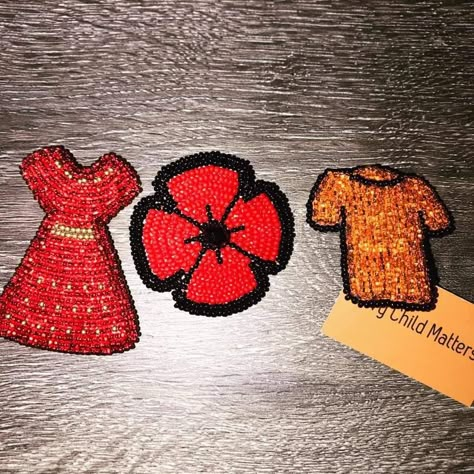 Red Dress Beaded Pin, Red Dress Beading Pattern, Beaded Red Dress Pin, Beaded Orange Shirt Pin, Every Child Matters Beadwork, Mmiw Beadwork, Beaded Vamps, Métis Beading, Beaded Poppy