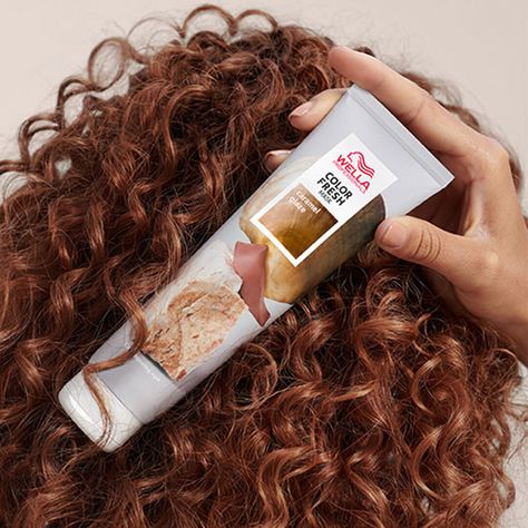 Wella Color Fresh Mask, Color Fresh Mask, Pumpkin Spice Hair, Cheveux Oranges, Types Of Hair Color, Wella Hair Color, Caramel Glaze, Wella Color Fresh, Salon Gifts