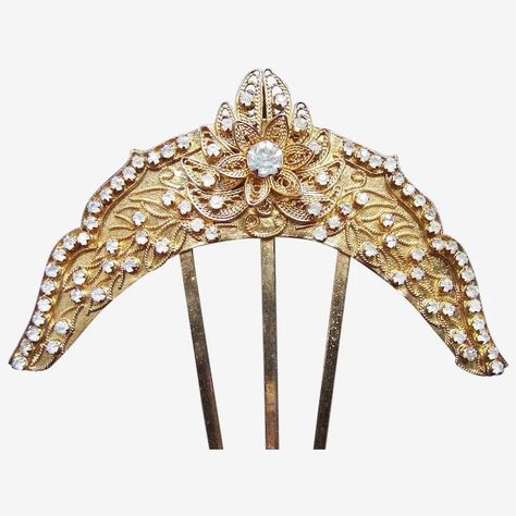 The Spanish Comb Hair Ornaments Wedding, Vintage Comb, Silver Hair Comb, Vintage Hair Combs, Hair Comb Accessories, Fabric Embellishment, Headpiece Jewelry, Vintage Hair Accessories, Victorian Period