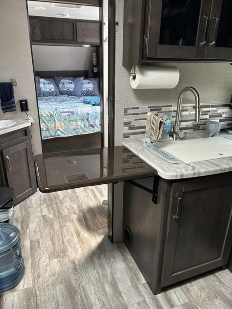 Camper Storage Ideas, Extra Counter Space, Small House Remodel, Camper Kitchen, Camper Storage, Rv Kitchen, Rv Storage, Rv Decor, Camper Life