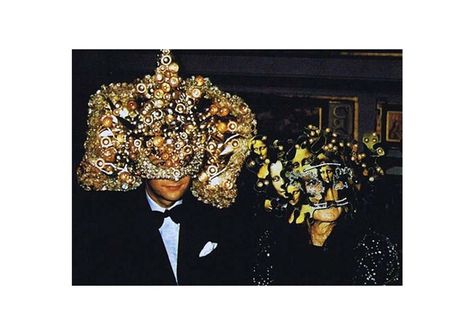 Surrealist Ball, Invitation Writing, Deer Mask, Rose Bedding, Another Magazine, Glamorous Outfits, Art And Culture, Fancy Dress Costumes, Plate Covers