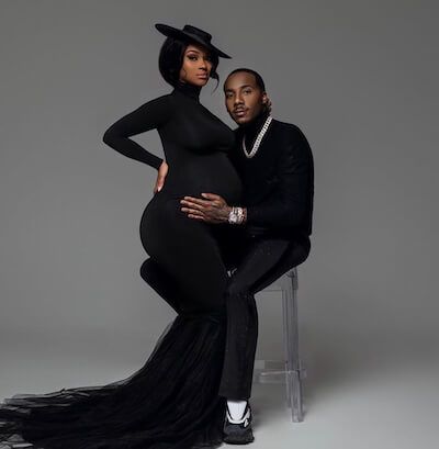 120+ Creative Black Couple Maternity Photoshoot Ideas: Tips, Poses, Outfits Elegant Maternity Shoot Black Couple, All Black Maternity Shoot Black Couple, Maternity Photos Green Dress, Black Couple Maternity Pictures Ideas, Black Maternity Pictures With Husband, Pregnancy Photoshoot Black Women, Black Pregnancy Photos Couples, Black Woman Maternity Shoot, Black Maternity Photography