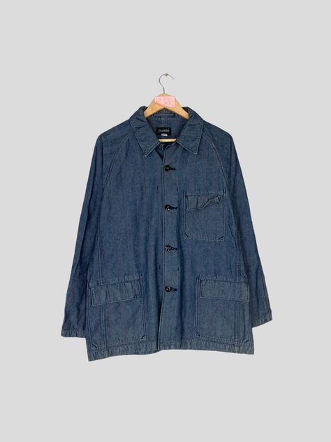 ITEM DESCRIPTION √SIZE READS : LARGE √MATERIAL: COTTON MEASUREMENT: √ARMPIT TO ARMPIT : 22INCH √LENGHT NECK TO : 29 INCH √ SHOULDER : -INCH √ SLEEVE: 29 INCH Workers Jacket, Denim Chore Jacket, French Workwear, Worker Jacket, Workwear Jeans, Chore Jacket, Jacket Buttons, Jean Jacket, Favorite Outfit