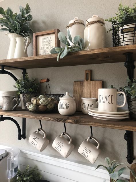 Shelves Above Stove Kitchen, Kitchen Shelf Inspiration, Kitchen Shelves Ideas, How To Decorate Kitchen Shelves, Kitchen Shelf Decor, Desain Pantry, Coffee Bar Home, Farm Kitchen, Kitchen Shelf