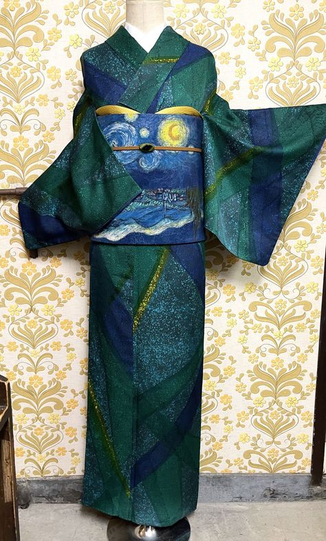 Beautiful modern obi depicting Van Gogh's Starry night, paired with a artfully "textured" kimono in echoing tones. Starry Night Van Gogh, Van Gogh, Starry Night