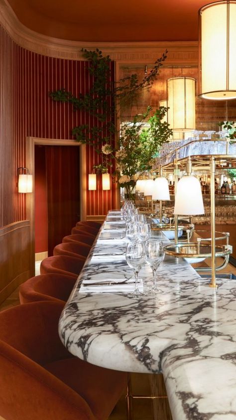 Bar Restaurant Design, Architecture Restaurant, Imperial China, Joseph Dirand, Restaurants In Paris, Restaurant Seating, Bar Interior Design, Luxury Bar, Luxury Restaurant