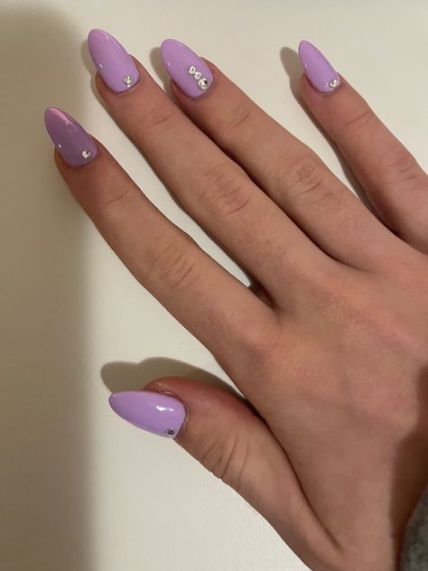 Light Purple Nails With Gems, Purple Nails With Gems Rhinestones, Lilac Nails With Gems, Lavender Nails With Gems, Purple Nails With Gems, Nails With Gems, Nails 23, Light Purple Nails, Hoco Nails