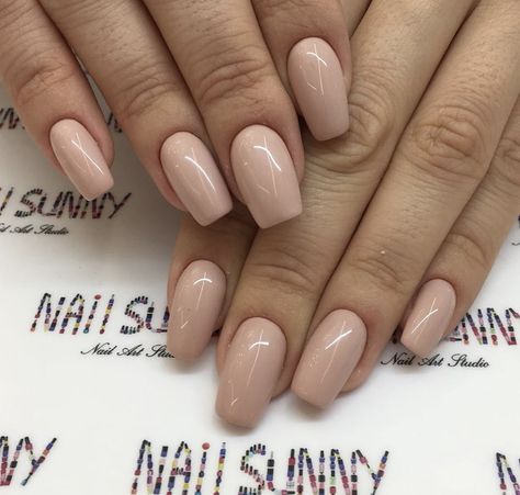 Tan Acrylic Nails Coffin, Tan Acrylic Nails, Neutral Nails Acrylic, Tan Nails, Matte Pink Nails, Acrylic Nails Nude, Beige Nails, Shellac Nails, Acrylic Nails Coffin