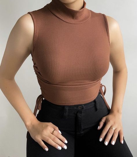 Turtle Neck Crop Top Outfit, Turtle Neck Crop Top, High Neck Crop Top, Military Outfit, Quality Dresses, Crop Top Outfits, Neck Crop Top, Fancy Outfits, New Top