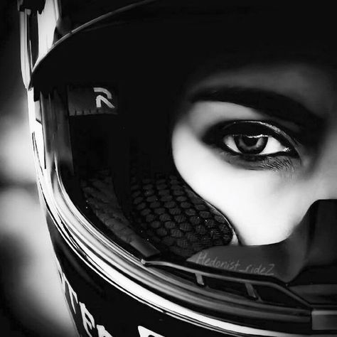 Motorcycle Photo Shoot, Nine T Bmw, Female Motorcycle Riders, Chicks On Bikes, Biker Photography, Мотоциклы Cafe Racers, Biker Photoshoot, Motorcycle Photography, Dirt Bike Girl