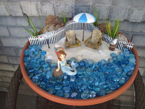 Beach Themed Fairy Garden Fairy Garden Design Ideas, Blue Pebbles, Mermaid Garden, Beach Fairy Garden, Diy Fairy Garden, Fairies Garden, Fairy Homes, Mini Gardens, Fairy Garden Designs