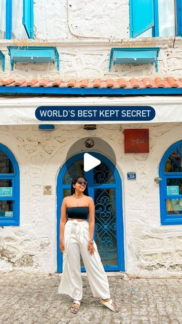 Cesme Turkey, Alacati Turkey, Turkey Trip, Colorful Buildings, Short Vacation, Adventure Travel Explore, Colourful Buildings, Turkey Travel, Food Options