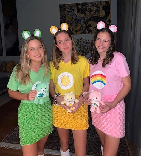 Care Bears Costume  🧸💗 Care Bears Costume, Work Group Halloween Costumes, Care Bears Halloween Costume, Duo Halloween Costume Ideas, Trio Costumes, Halloween Costumes For Work, Unique Couple Halloween Costumes, Costumes Funny, Cute Group Halloween Costumes