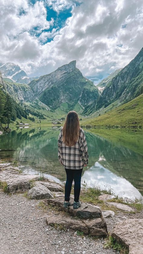 catarinandmiguel on Instagram: Bucket list places in Switzerland 🇨🇭 👉 save for future travels 👈 📍Caumasee 📍Grindelwald First 📍Oeschinensee 📍Seealpsee 📍Iseltwald… Grindelwald First, Bucket List Places, Best Of Switzerland, Places In Switzerland, Visit Switzerland, Mountain Lover, Swiss Alps, Future Travel, July 4