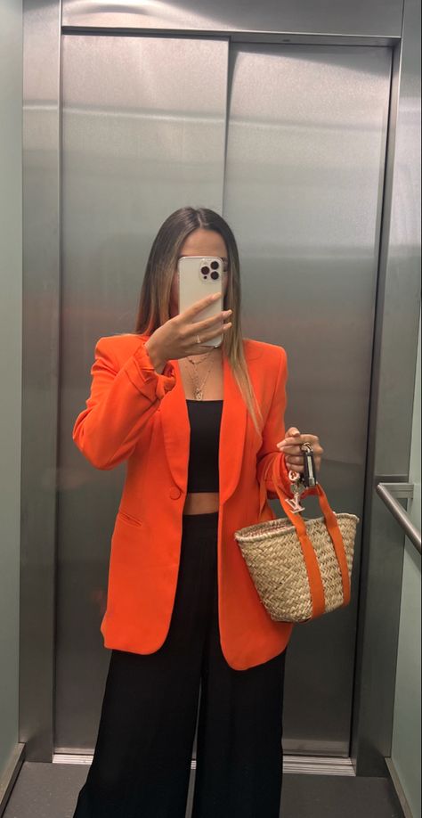 #orange #black #zara #outfit #aesthetic Zara Orange Blazer, Neon Orange Blazer Outfit, Zara Formal Outfit, Business Casual Outfits Orange, Orange And Black Outfit Aesthetic, Blazer Naranja Outfits, Blazer Naranja Outfit Mujer, Outfits Con Blazer Naranja, Orange Blazer Outfits For Women