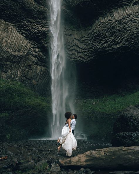 this is your sign to ditch the traditions and elope at a waterfall ✨💍📸🌲🥂 #elopementphotographer #oregonphotographer #travelingweddingphotographer #elopementfilm #elopementfilmphotographer #oregonweddingphotographer #travelingweddingphotographers #waterfallelopement #waterfallwedding #markdeleonpresets #elopement #elopementphotography #weddingphotographer #bridalportraits #waterfallbridalphotos Latefossen Waterfall, Oregon Waterfall Elopement, Maternity Waterfall, Dettifoss Waterfall, Klifbrekkufossar Waterfall, Waterfall Wedding, Oregon Wedding, Film Photographers, Bridal Photos