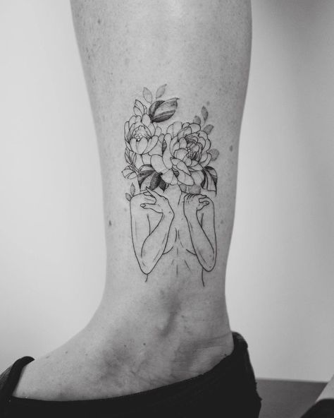 Brain Tattoo, Mother Nature Tattoos, Self Love Tattoo, Hip Tattoos Women, Silhouette Tattoos, B Tattoo, Face Tattoos, Head Tattoos, Spine Tattoos