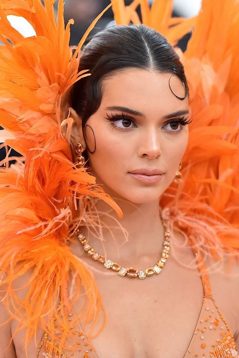 Kendall Ve Kylie, Kendall Jenner Met Gala, Estilo Kim Kardashian, Kendall Jenner Hair, Kendall Jenner Makeup, Jenner Makeup, Sara Sampaio, Jenner Outfits, Ashley Graham