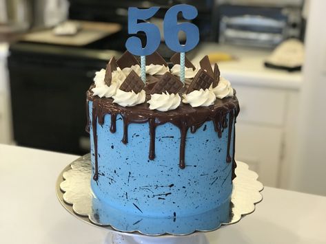 Blue and chocolate drip cake Choc Drip Cake, Chocolate Drip Cake, Cake Inspo, Chocolate Drip, Drip Cake, Drip Cakes, Baby Cake, Cake, Blue