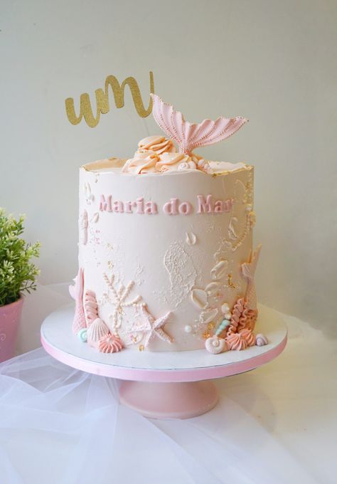 Boho Mermaid Birthday Cake, Minimal Mermaid Cake, Minimalist Mermaid Cake, Boho Mermaid Cake, Pink Mermaid Birthday Party, Ocean Baby Shower Cake, Oneder The Sea Cake, Pink Mermaid Cake, Simple Mermaid Cake