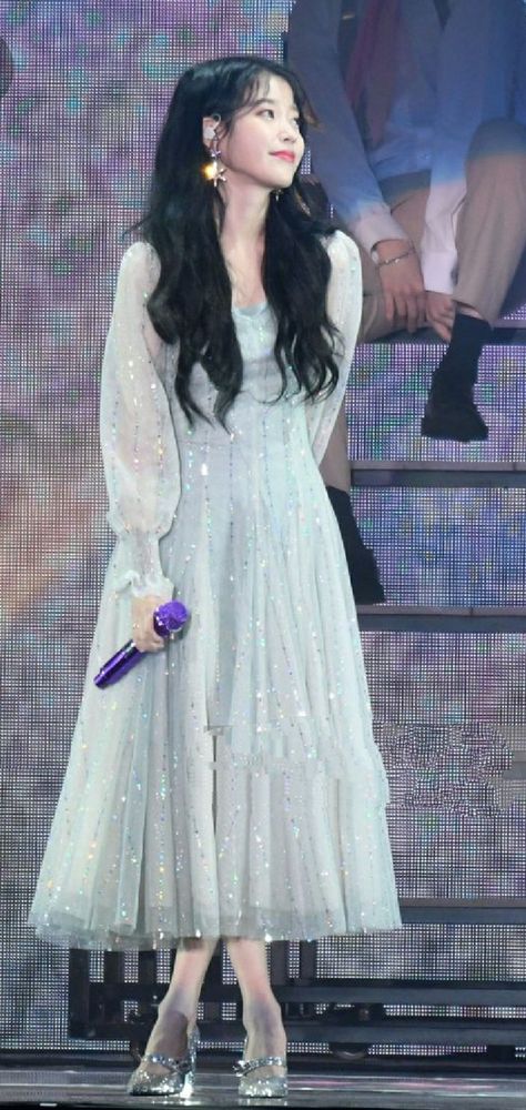 Iu Dress Outfit, Iu Concert Outfit, Iu Dress, Iu Concert, Celebrity Gowns, Promised Neverland, Concert Outfit, Dress Outfits, Drama