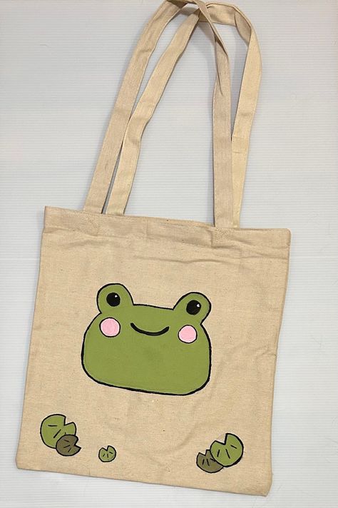 Toad Bag Design, Tote Bag Designs Paint, Diy Tote Bag Design, Painted Canvas Bags, Inch Bag, Diy Tote, Crochet Frog, Painted Tote, Diy Tote Bag