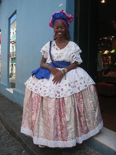 Brasil Traditional Clothing, Brazil Traditional Clothing, Brazilian Traditional Clothing, Brazil Traditional Dress, Women Traditional Dresses, Brazil Costume, Brazil Clothing, Brazil Dress, Brazilian Dress