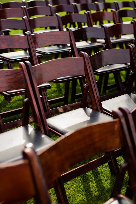 wente vineyards wedding, emilyandstevenphoto.com, wedding, vintage, brown folding chairs, mahogany Dark Wood Folding Chairs Wedding, Brown Folding Chairs Wedding, Wedding Reception Furniture, Brown Wedding Chairs, Fold Up Chairs, Chairs Wedding, World Market Dining Chairs, Chair Inspiration, Modern Desk Chair