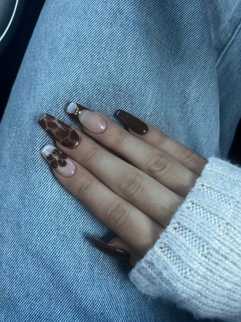 Brown Nail Ideas Chocolate, Coffee Inspired Nails, Black Brown Nails, Nude And Brown Nails, Brown Aura Nails, Brown Nails Aesthetic, Nail Inspo Brown, Brown Nails Acrylic, Light Brown Nails