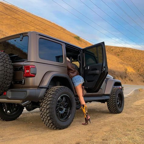 Keep Wrangler Aesthetic, Brown Jeep Wrangler, Wrapped Jeep Wrangler, Cool Jeeps Wrangler, Brown Jeep, Jeep Wrangler Aesthetic, Wrangler Aesthetic, Four Door Jeep Wrangler, Big Jeep