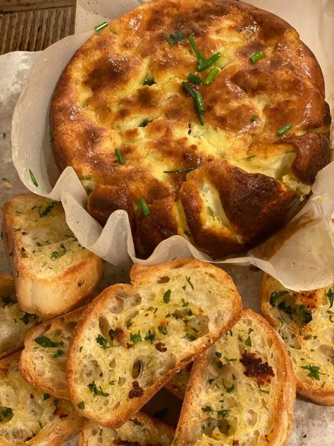 Baked Ricotta Appetizer Ricotta Appetizer, Entertaining Snacks, Savory Dips, Ricotta Dip, Cannoli Dip, Baked Ricotta, Awesome Appetizers, Ricotta Recipes, Cooking Stuff