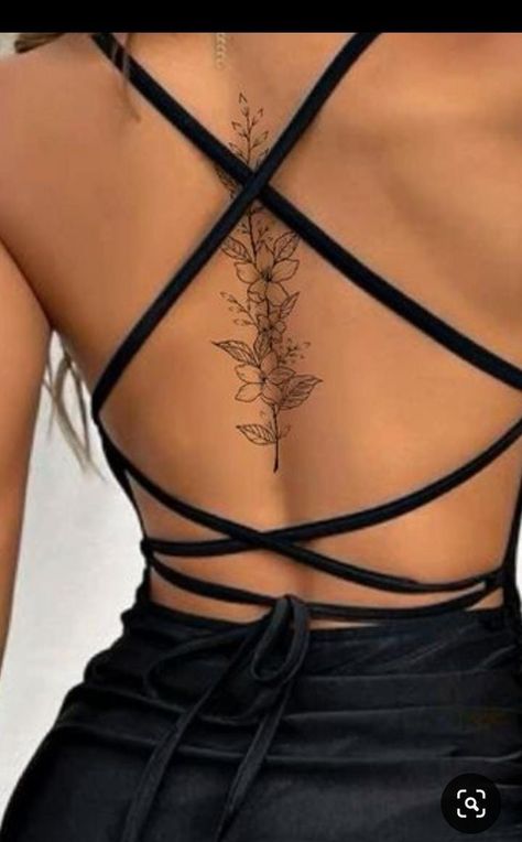 Flower Spine Tattoos, Small Pretty Tattoos, Petite Tattoos, Spine Tattoos For Women, Pretty Tattoos For Women, Cute Tattoos For Women, Discreet Tattoos, Dainty Tattoos, Girly Tattoos