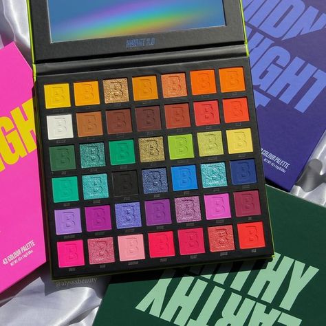 Makeup Palette Collection, Makeup Starter Kit, Makeup Pallets, Pride Makeup, Melt Cosmetics, Rainbow Makeup, Pinterest Makeup, Beauty Products Drugstore, Beauty Bay