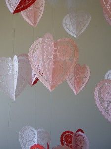 SS851625 Leaf Mobile, Paper Doily Crafts, Saint Valentin Diy, Valentines Bricolage, Wind Catcher, Doilies Crafts, Diy Valentines Decorations, Cute Paper, Wal Mart