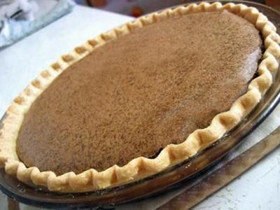 WRAL anchor Renee Chou and her daughter, Elsa, discovered an easy, tasty recipe to make at home - the Angus Barn's famous Chocolate Chess Pie! Chocolate Chess Pie Recipe, Thanksgiving Desserts Pie, Chess Pie Recipe, Chocolate Chess Pie, Chess Pie, Chocolate Pie Recipes, Best Pie, Chocolate Pies, Thanksgiving Desserts