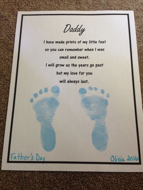 Father's Day footprints Kids Fathers Day Crafts, Diy Father's Day Crafts, Dad Crafts, Fathers Day Gifts Ideas, Easy Fathers Day Craft, Fathers Day Art, Father's Day Activities, Homemade Fathers Day Gifts, Baby Art Projects