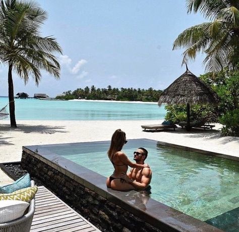 Mafia Wives, Pool Poses, Couple Goal, Couples Vacation, Little Miss Sunshine, Live Girls, Couple Beach, Relationship Goals Pictures, Couple Photoshoot